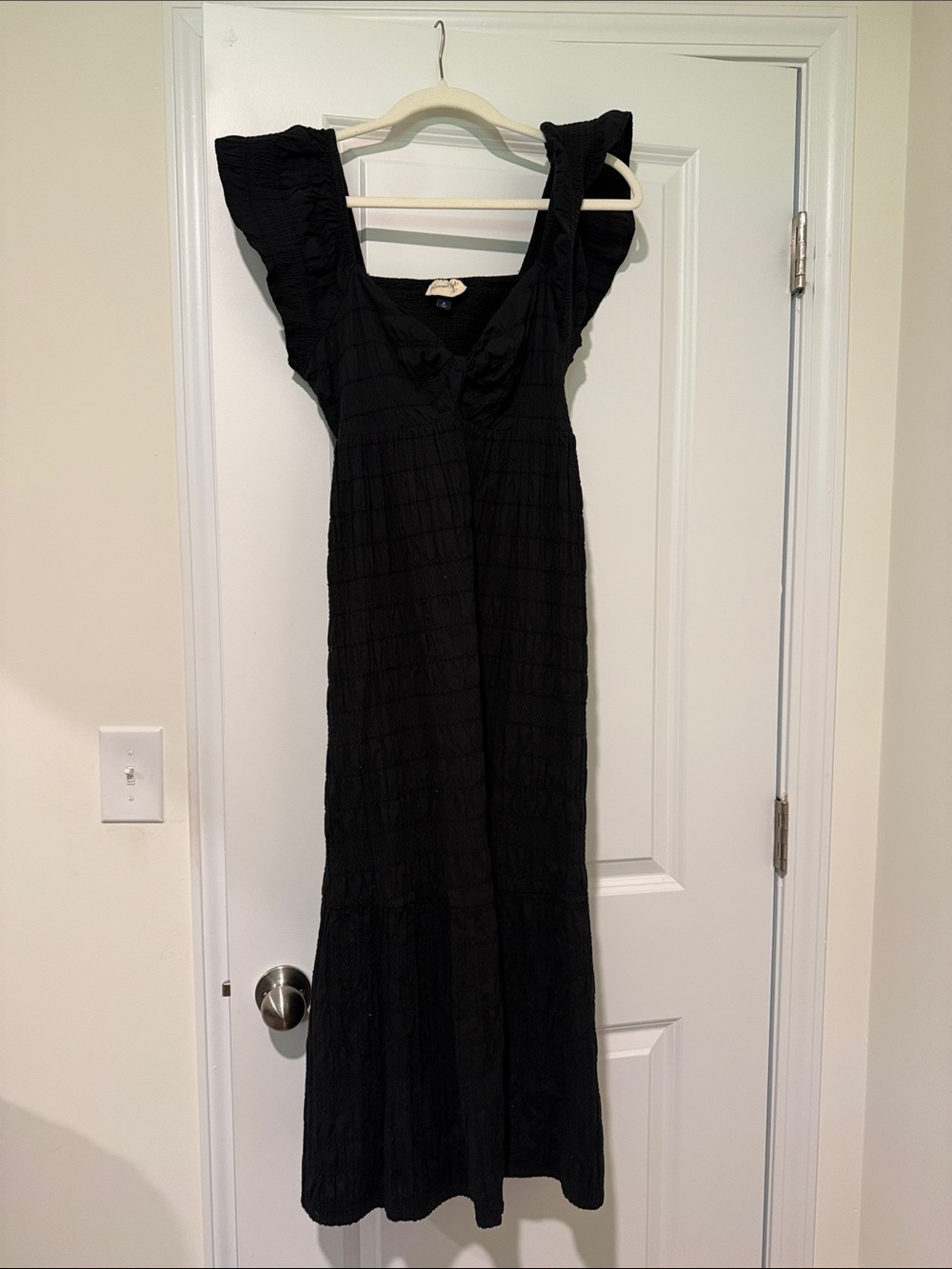 Universal Thread Black Maxi Dress with Ruffle Sleeves